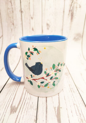 deinen Kaffee oder Tee aus dieser süßen Vogeltasse mit Bildern von Super-Mug.